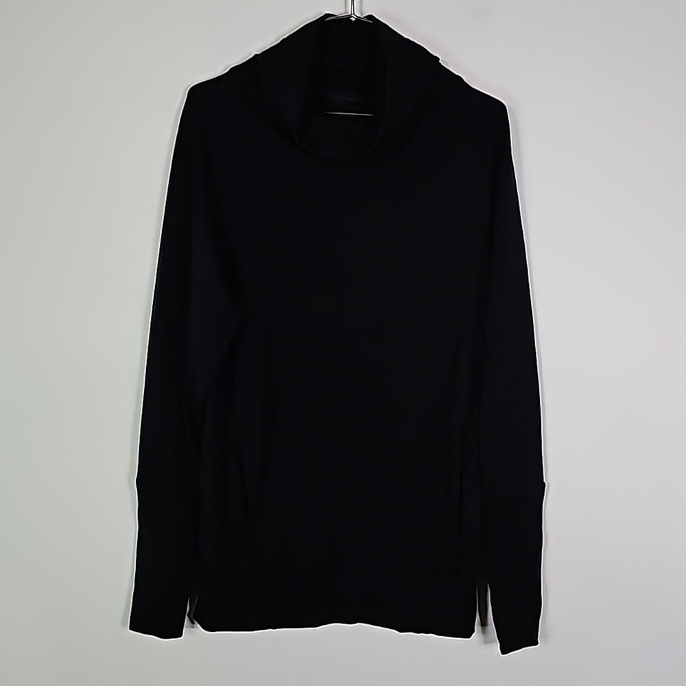 Lululemon black size 6 High Lines Pullover